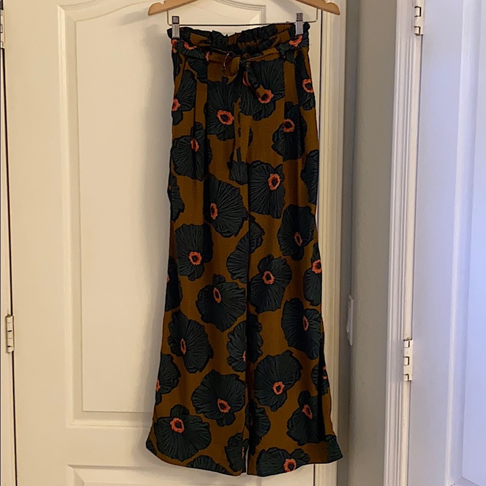 Anthropologie Skies are Blue soft pant size XS